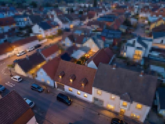 Haus zum Kaufen in Eggenstein Leopoldshafen 550.000,00 EUR 360 m²