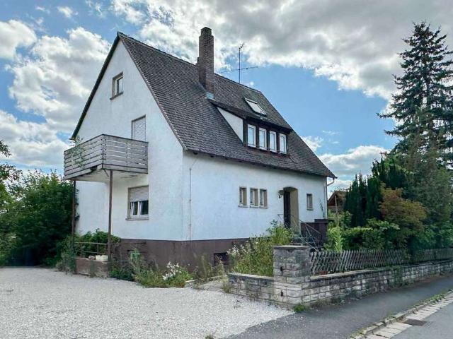 Haus zum Kaufen in Eggolsheim 299.000,00 EUR 170 m²