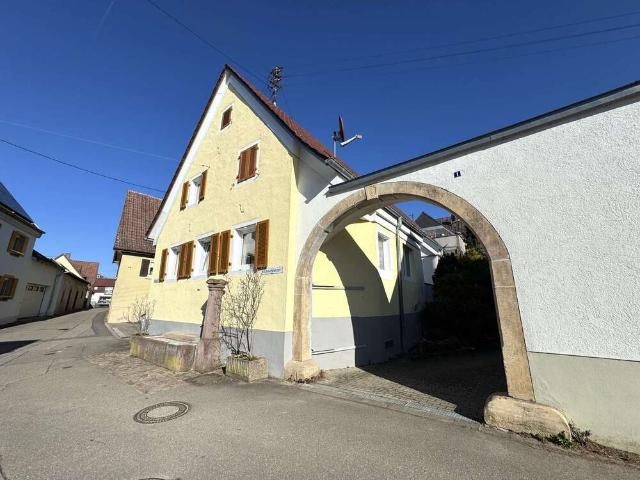 Haus zum Kaufen in Ehrenkirchen 499.000,00 EUR 184 m²