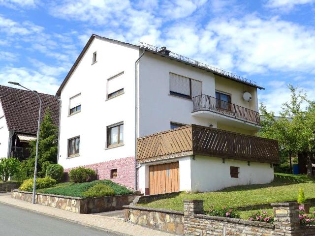Haus zum Kaufen in Ehringshausen OT 259.000,00 EUR 136.4 m²