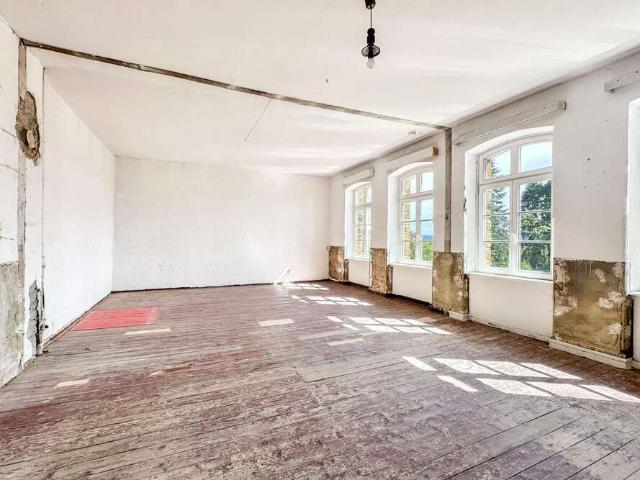 Haus zum Kaufen in Eitorf 449.000,00 EUR 301 m²