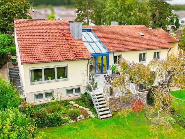 Haus zum Kaufen in Eichstätt Landershofen 690.000,00 EUR 222 m²