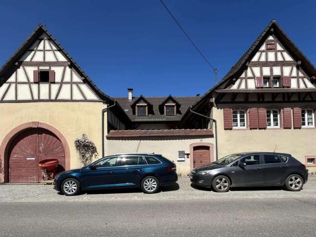 Haus zum Kaufen in Eichstetten 460.000,00 EUR 257.8 m²