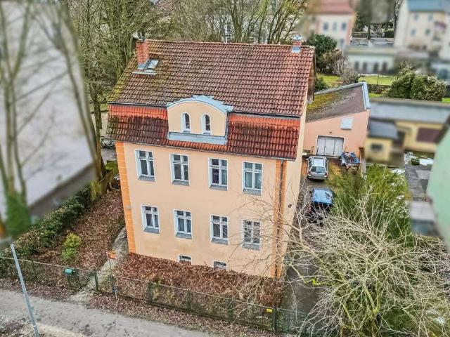 Haus zum Kaufen in Eichwalde 549.000,00 EUR 212 m²
