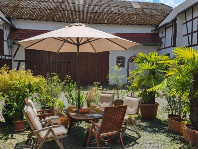 Haus zum Kaufen in Eisighofen 395.000,00 EUR 200 m²