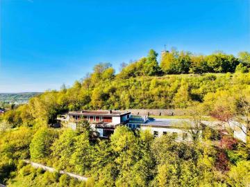 Haus zum Kaufen in Eltmann 990.000,00 EUR 850 m²