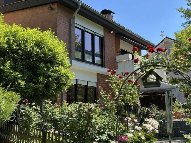 Haus zum Kaufen in Eltville 850.000,00 EUR 228 m²