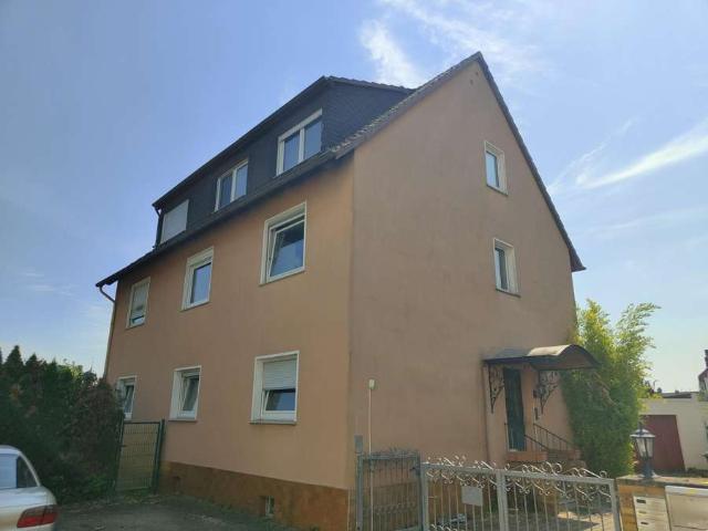Haus zum Kaufen in Eltville am Rhein 585.000,00 EUR 280 m²