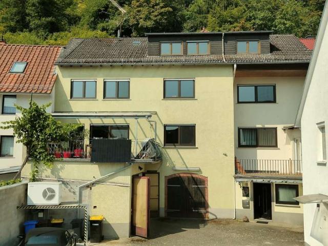 Haus zum Kaufen in Eltville am Rhein 680.000,00 EUR 310 m²