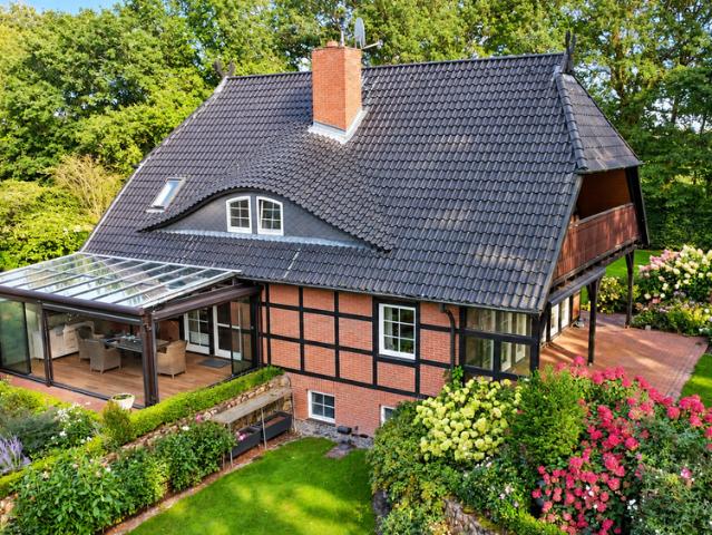 Haus zum Kaufen in Elsdorf 717.000,00 EUR 245 m²