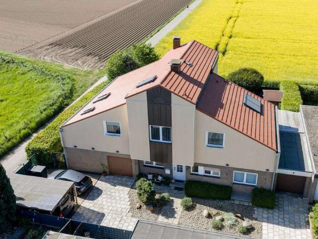 Haus zum Kaufen in Elsdorf 895.000,00 EUR 315 m²