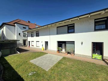 Haus zum Kaufen in Eppertshausen 1.150.000,00 EUR 429 m²