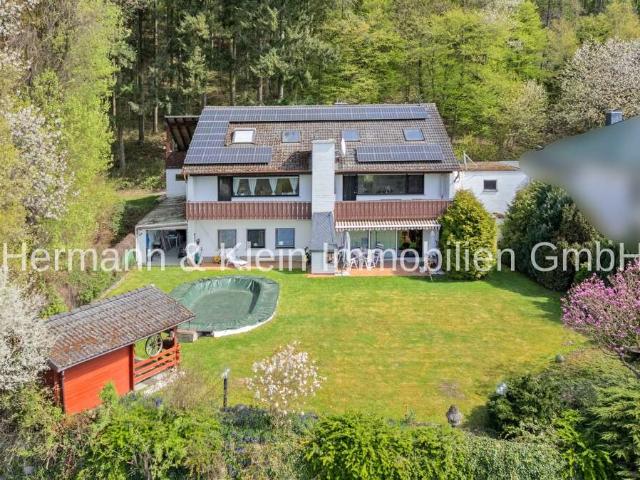 Haus zum Kaufen in Eppstein Ehlhalten 849.800,00 EUR 353 m²