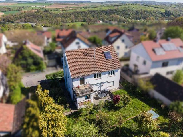 Haus zum Kaufen in Erdmannhausen 649.000,00 EUR 170 m²