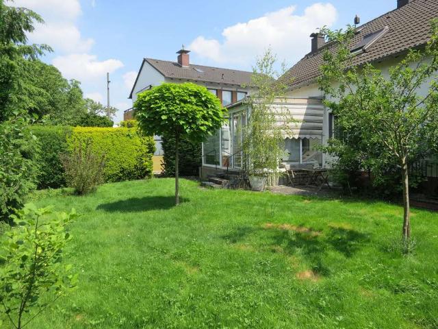 Haus zum Kaufen in Erftstadt 375.000,00 EUR 130 m²