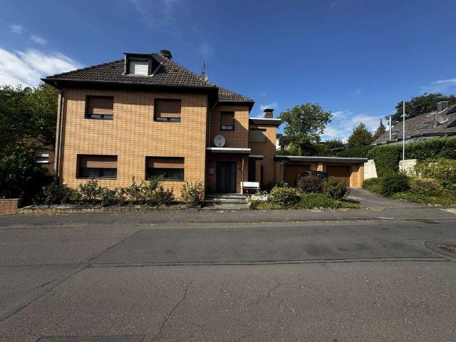 Haus zum Kaufen in Erftstadt 485.000,00 EUR 250 m²