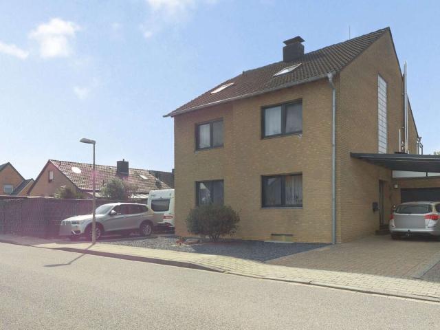 Haus zum Kaufen in Erkelenz 399.000,00 EUR 247 m²
