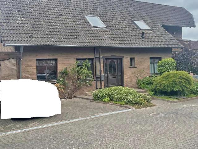 Haus zum Kaufen in Erkelenz Lövenich 485.000,00 EUR 280 m²