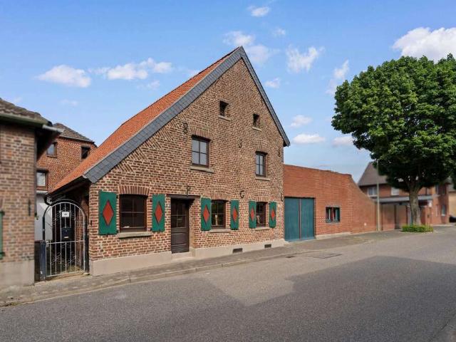 Haus zum Kaufen in Erkelenz Venrath 535.000,00 EUR 316 m²