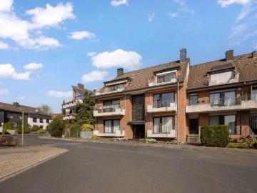 Haus zum Kaufen in Erkrath 1.150.000,00 EUR 357.7 m²