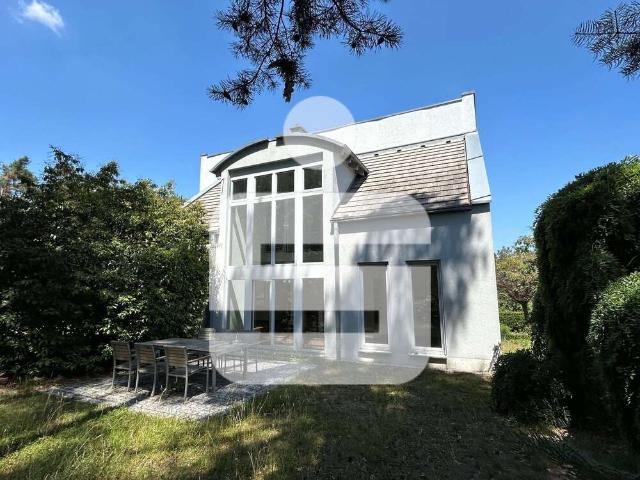 Haus zum Kaufen in Erlangen 1.380.000,00 EUR 206 m²