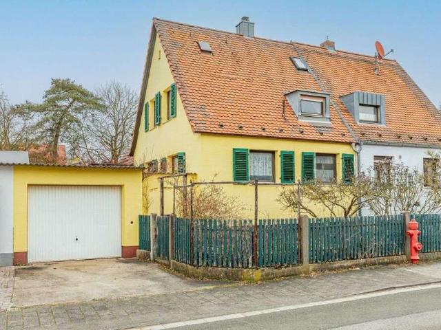 Haus zum Kaufen in Erlangen 639.000,00 EUR 127 m²