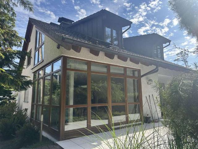 Haus zum Kaufen in Erlangen 933.000,00 EUR 193 m²