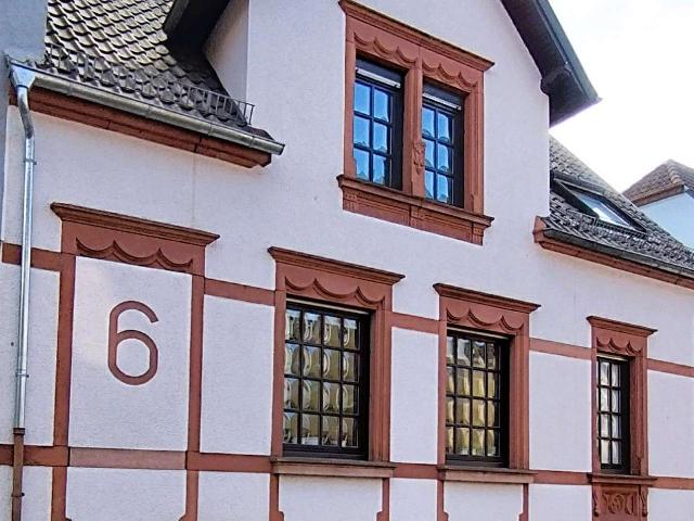 Haus zum Kaufen in Erlenbach 319.000,00 EUR 185 m²