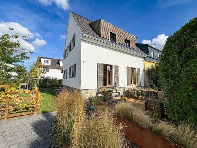 Haus zum Kaufen in Eschborn 690.000,00 EUR 101.5 m²