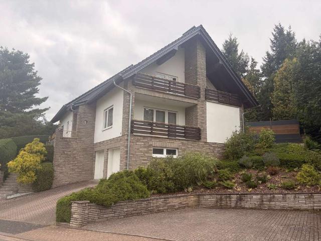 Haus zum Kaufen in Eschershausen 500.000,00 EUR 212 m²