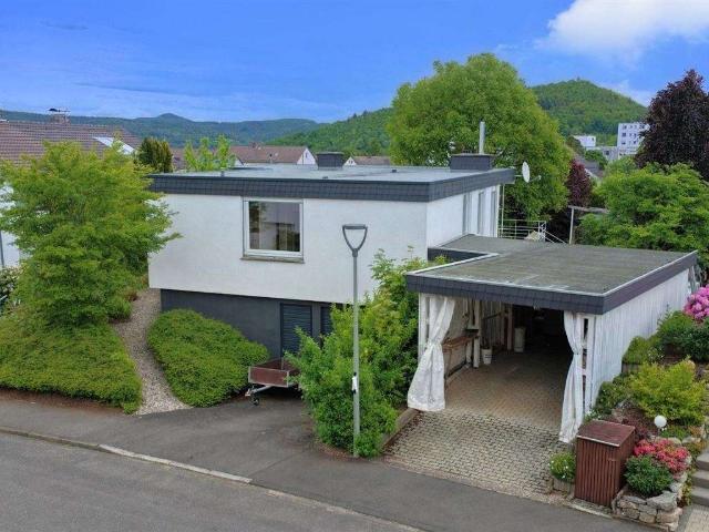 Haus zum Kaufen in Eschwege 299.000,00 EUR 152 m²