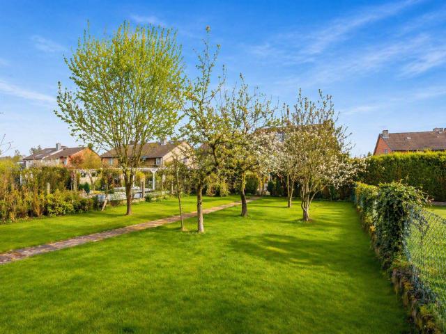 Haus zum Kaufen in Eschweiler 445.000,00 EUR 127.05 m²