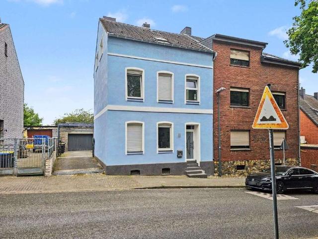 Haus zum Kaufen in Eschweiler 299.000,00 EUR 127.98 m²
