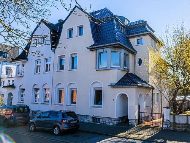 Haus zum Kaufen in Eschweiler, Rheinl 599.900,00 EUR 213 m²