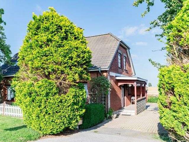 Haus zum Kaufen in Esgrus 250.000,00 EUR 206 m²