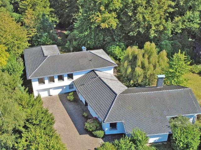 Haus zum Kaufen in Essen 1.275.000,00 EUR 293 m²
