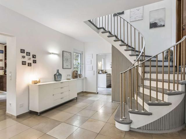 Haus zum Kaufen in Essen 1.290.000,00 EUR 260 m²