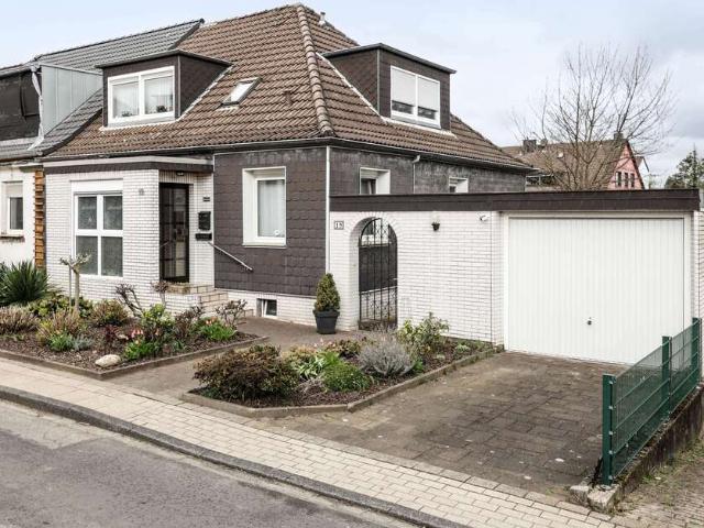 Haus zum Kaufen in Essen 269.000,00 EUR 106.3 m²