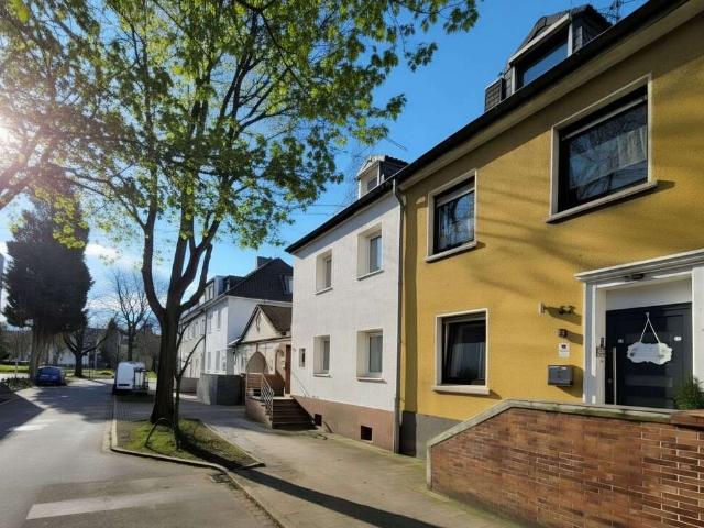 Haus zum Kaufen in Essen 355.000,00 EUR 100 m²