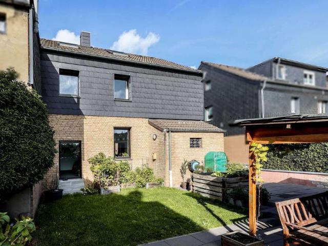 Haus zum Kaufen in Essen 359.000,00 EUR 135.7 m²