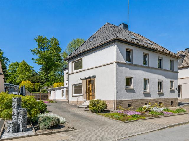 Haus zum Kaufen in Essen 365.000,00 EUR 118 m²