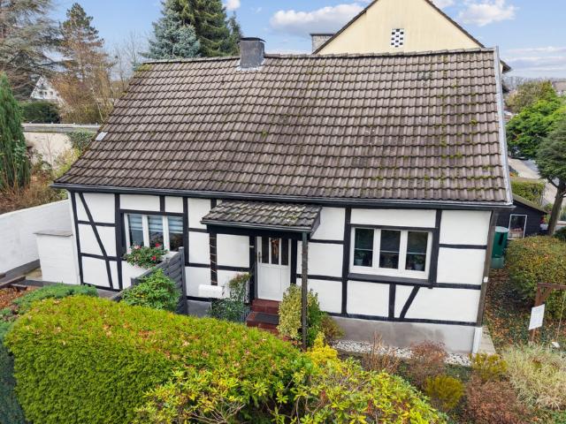Haus zum Kaufen in Essen 375.000,00 EUR 102 m²