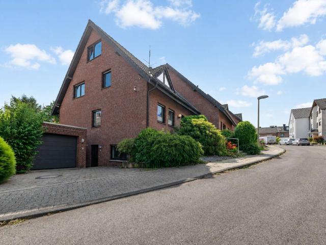 Haus zum Kaufen in Essen 499.000,00 EUR 157 m²
