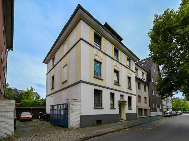 Haus zum Kaufen in Essen 499.000,00 EUR 349.6 m²