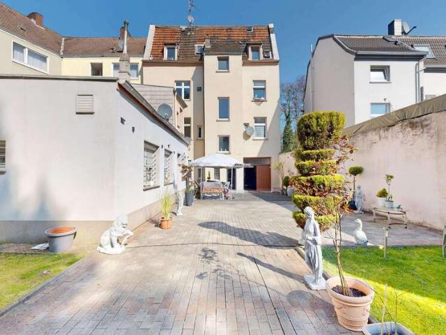 Haus zum Kaufen in Essen 529.000,00 EUR 410 m²