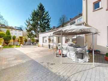 Haus zum Kaufen in Essen 549.000,00 EUR 410 m²