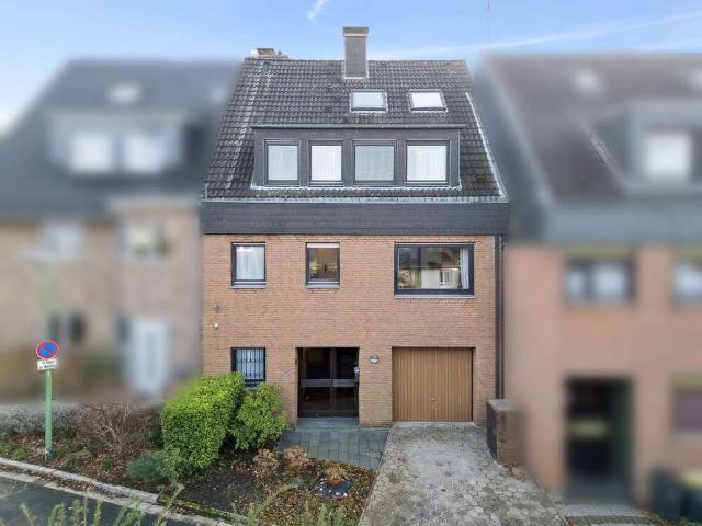 Haus zum Kaufen in Essen 550.000,00 EUR 161 m²