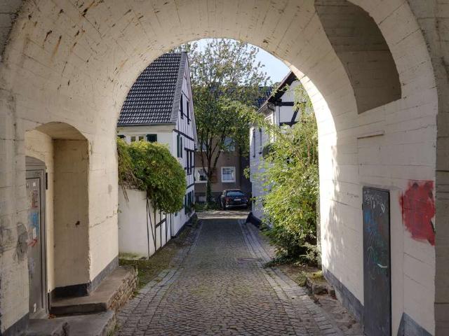 Haus zum Kaufen in Essen 550.000,00 EUR 507 m²