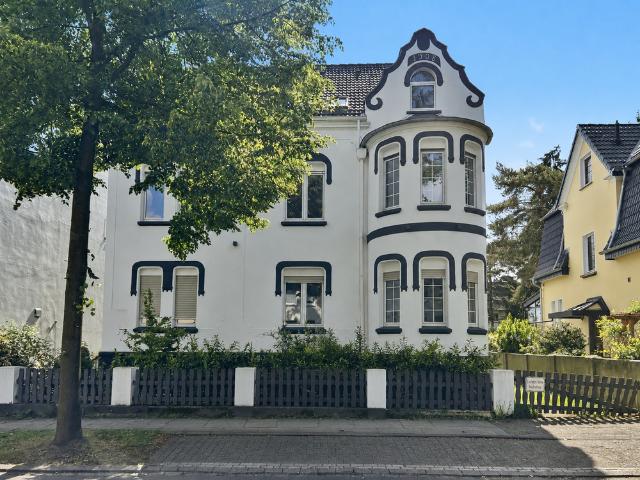 Haus zum Kaufen in Essen 594.500,00 EUR 250 m²