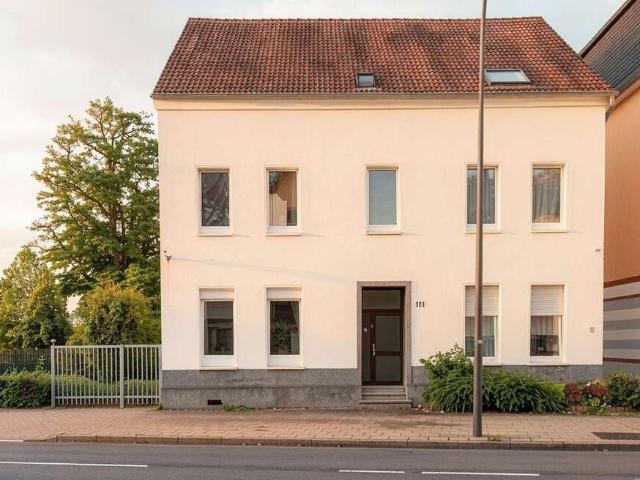 Haus zum Kaufen in Essen 630.000,00 EUR 540 m²